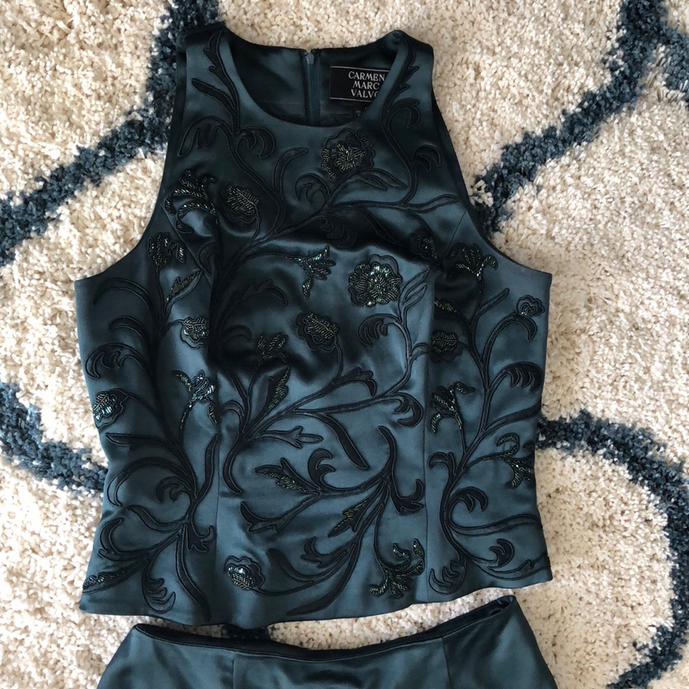 Carmen Marc Valvo 2-pc. Silk Skirt Set- size 12